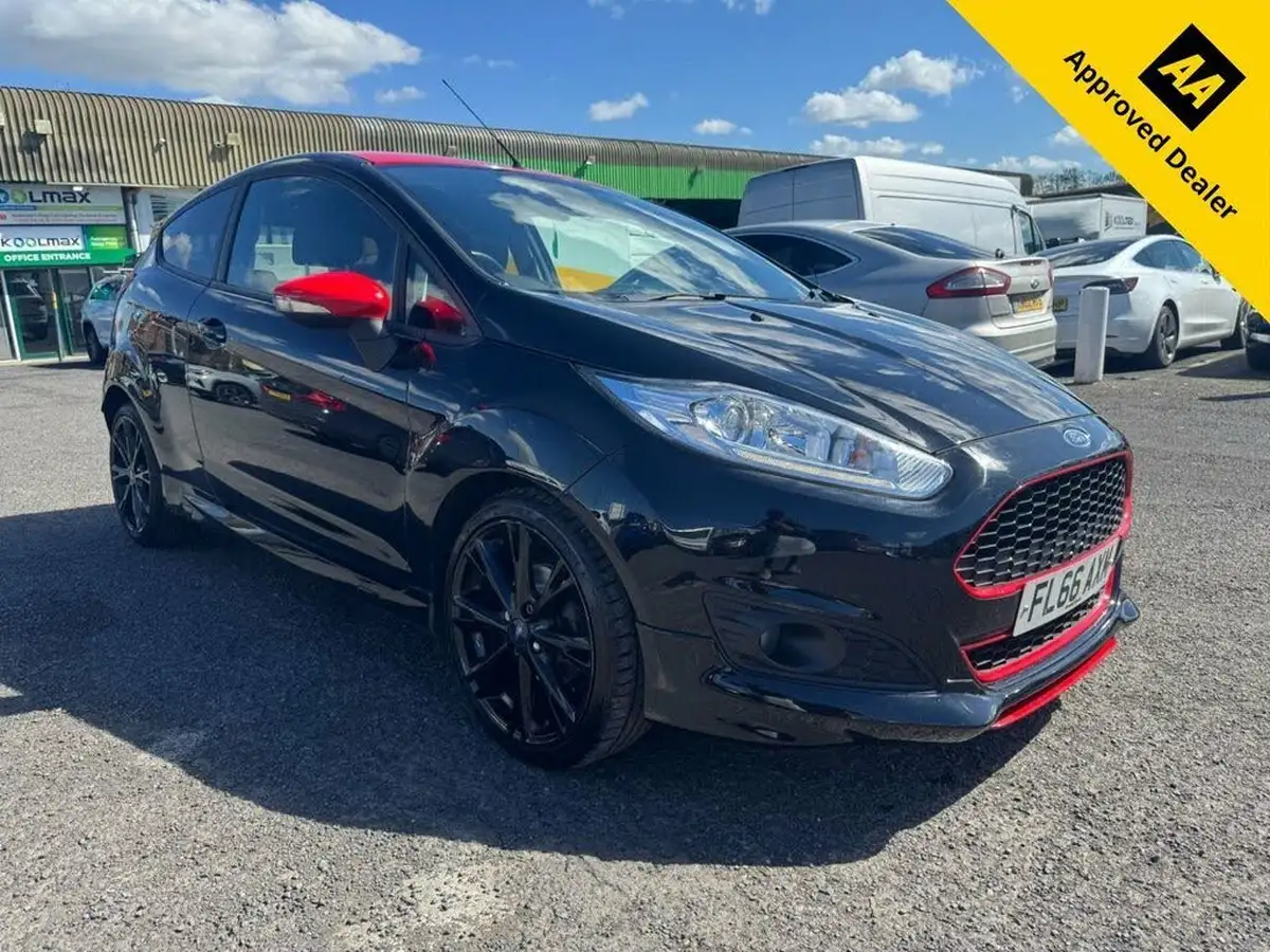 2016-ford-fiesta-10t-zetec-s-black-edition-big-0