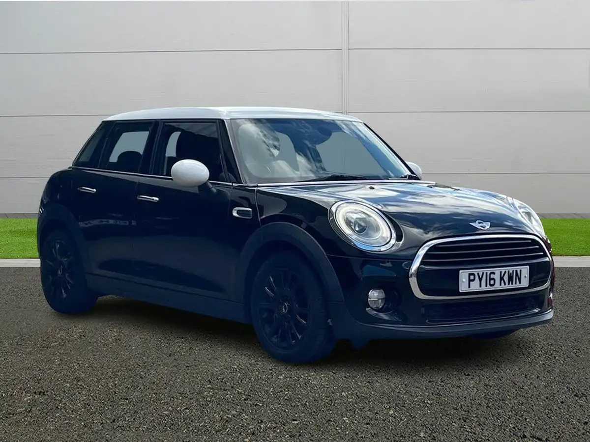 2016-mini-cooper-15td-cooper-d-ss-hatchback-5d-big-0