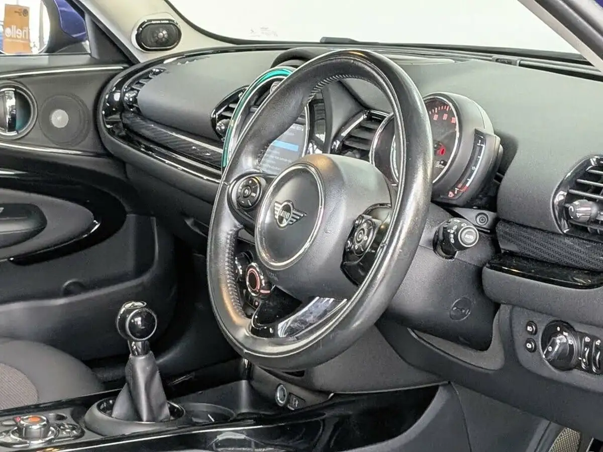 2019-mini-clubman-20td-cooper-d-classic-big-23