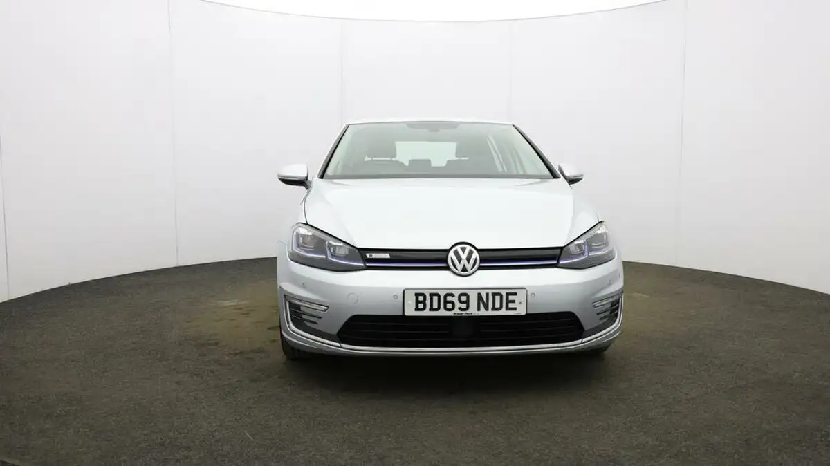 2019-volkswagen-golf-e-e-golf-big-1