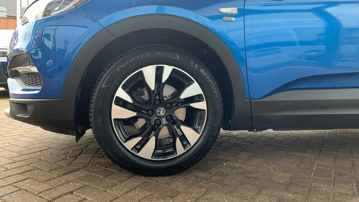2021-vauxhall-grandland-x-12-griffin-big-13