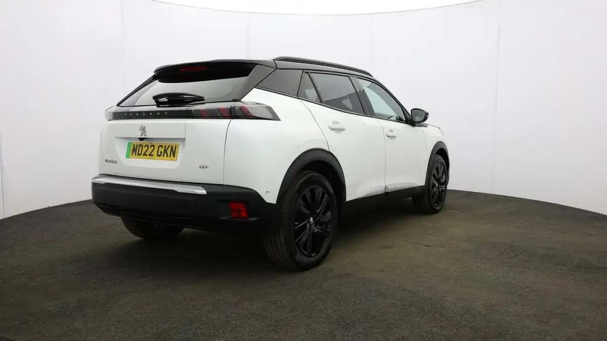 2022-peugeot-2008-suv-e-gt-premium-big-53