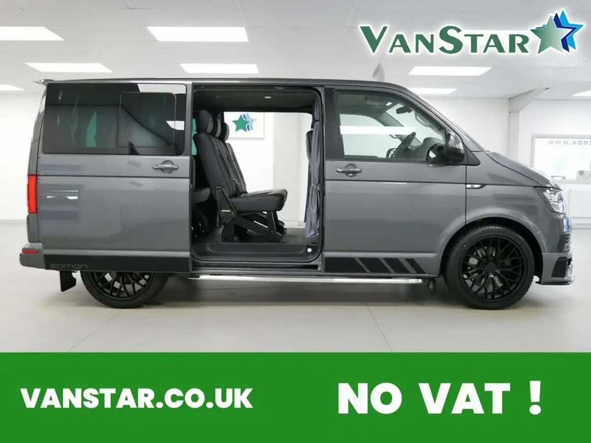 2017-volkswagen-transporter-20tdi-t32-highline-bmt-swb-150pseu6-kombi-big-0