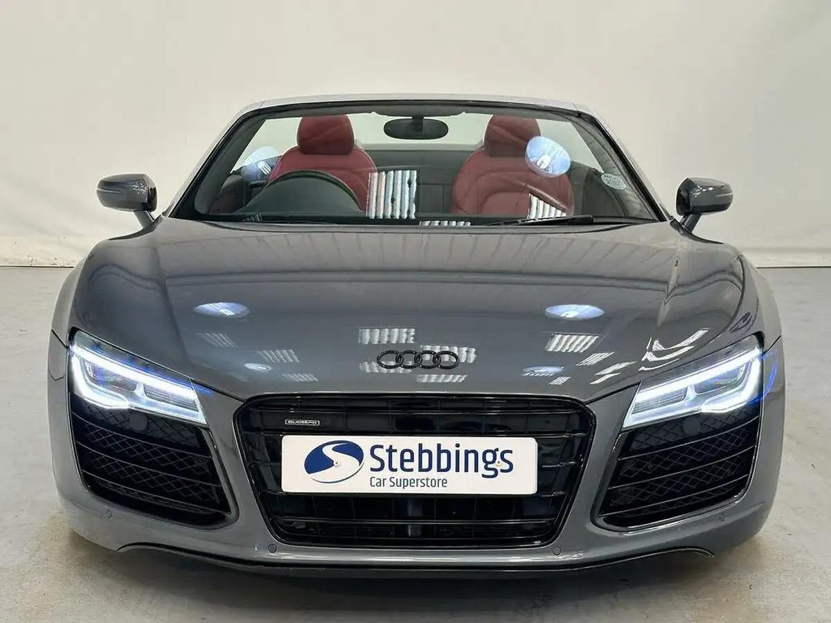 2014-audi-r8-42-quattro-spyder-s-tronic-big-3