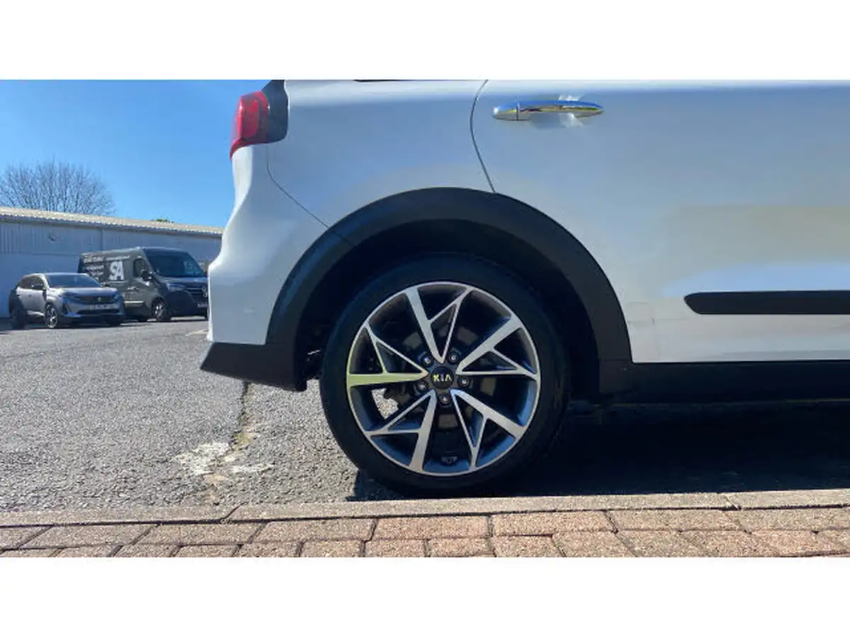 2019-kia-niro-16-gdi-3-156kwh-big-6
