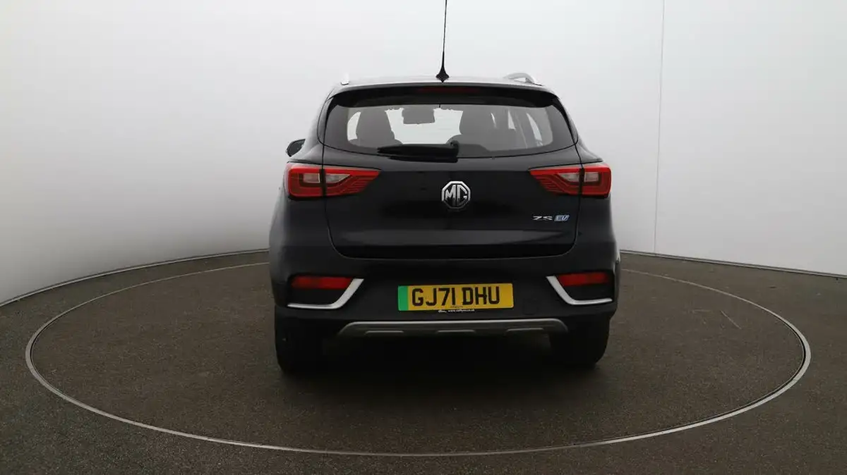 2021-mg-zs-suv-e-exclusive-ev-big-6