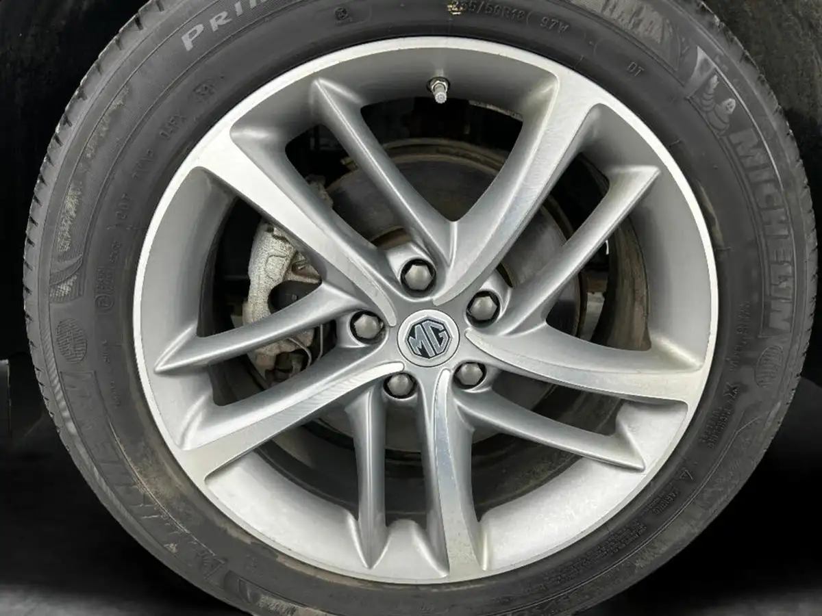 2022-mg-hs-15t-gdi-exclusive-258ps-plug-in-hybrid-auto-big-11