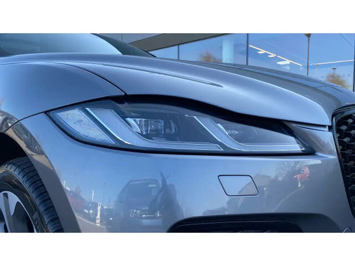 2024-jaguar-f-pace-20-d200-r-dynamic-hse-black-big-16
