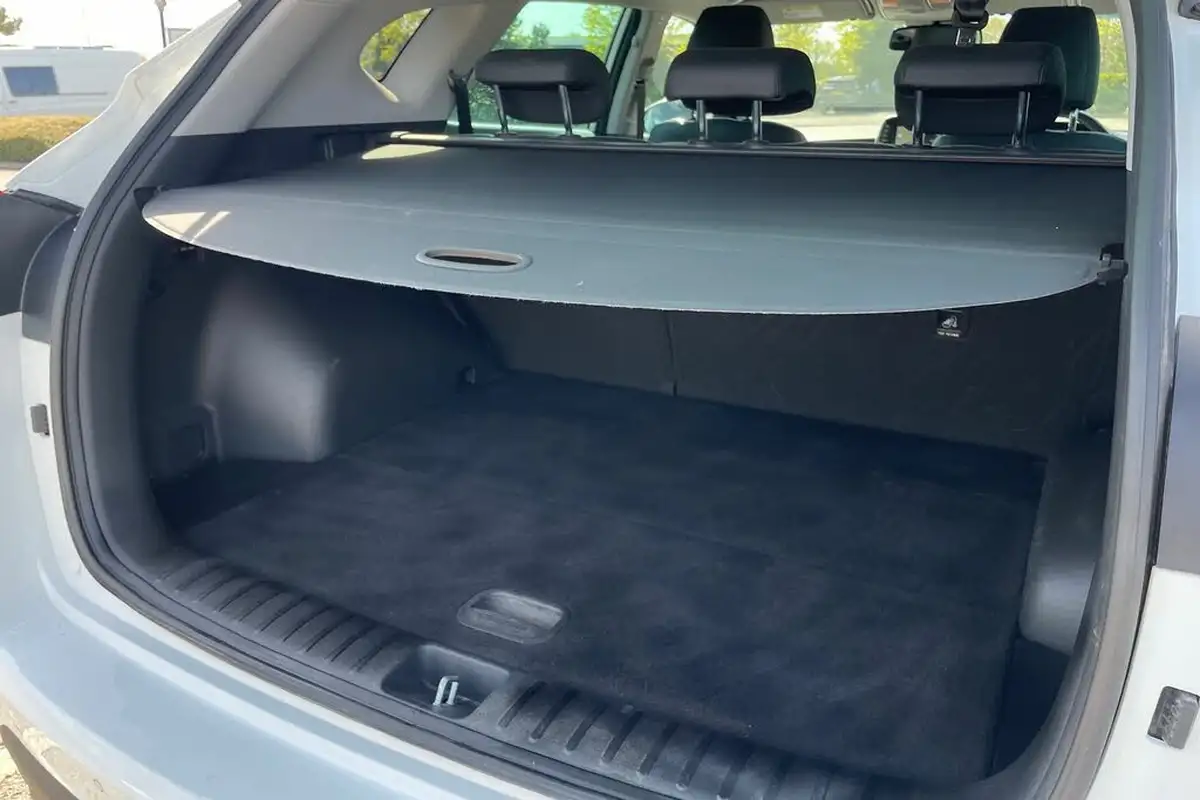2019-hyundai-tucson-16crdi-premium-115ps-48-volt-hybrid-big-14