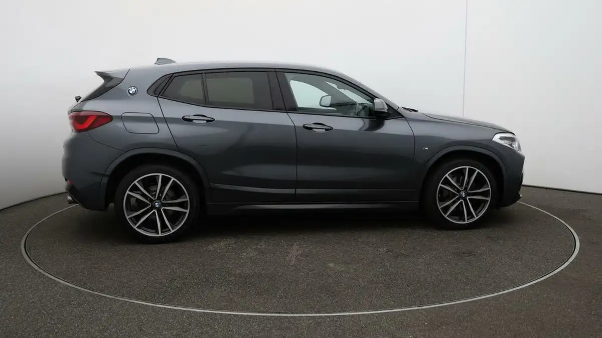 2021-bmw-x2-20-sdrive20i-m-sport-big-8