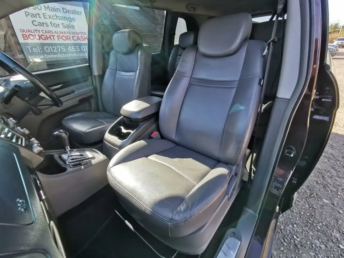 2017-kgm-ssangyong-turismo-22td-elx-big-18