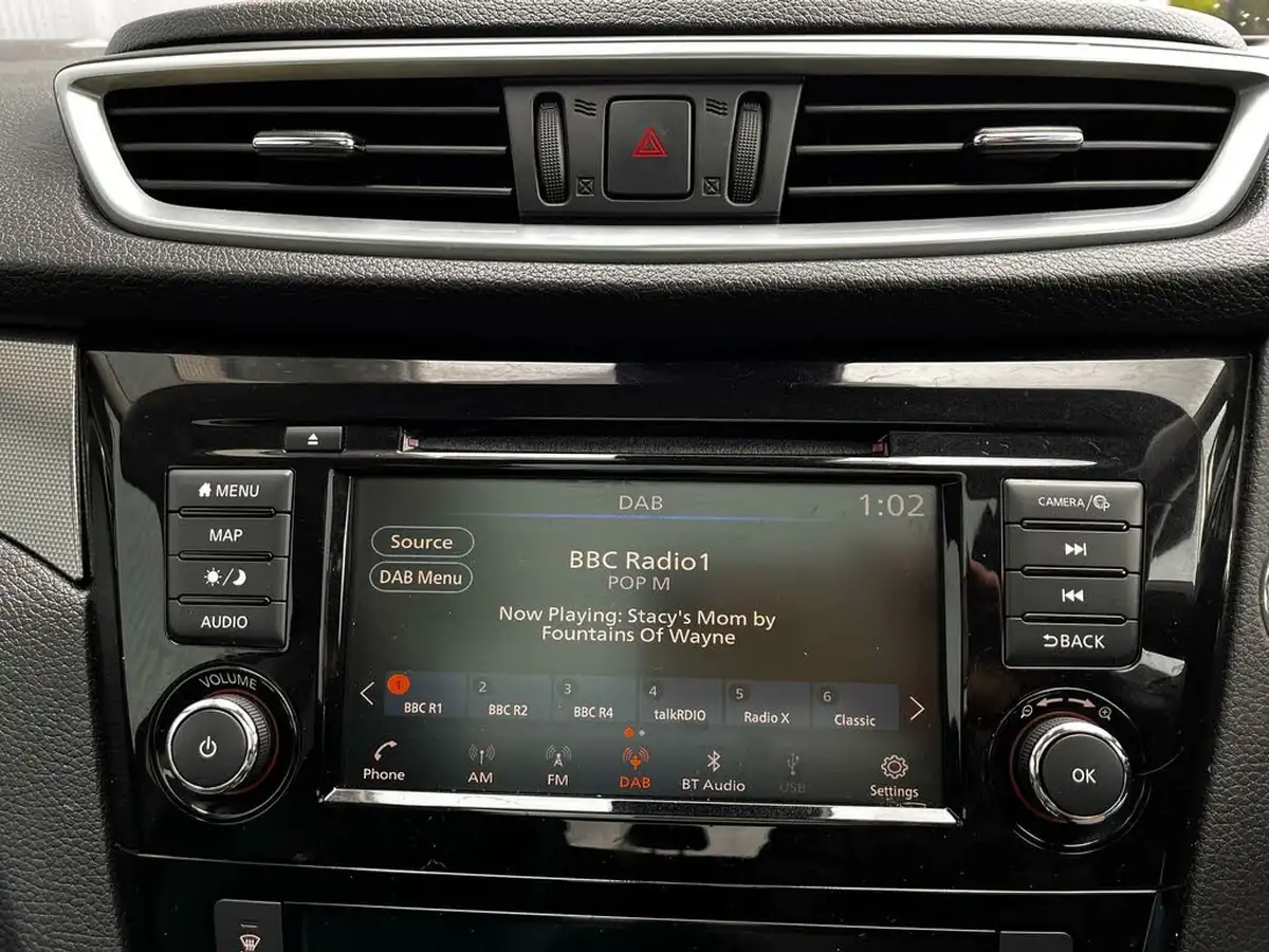 2020-nissan-qashqai-13-dig-t-tekna-160ps-dct-big-42