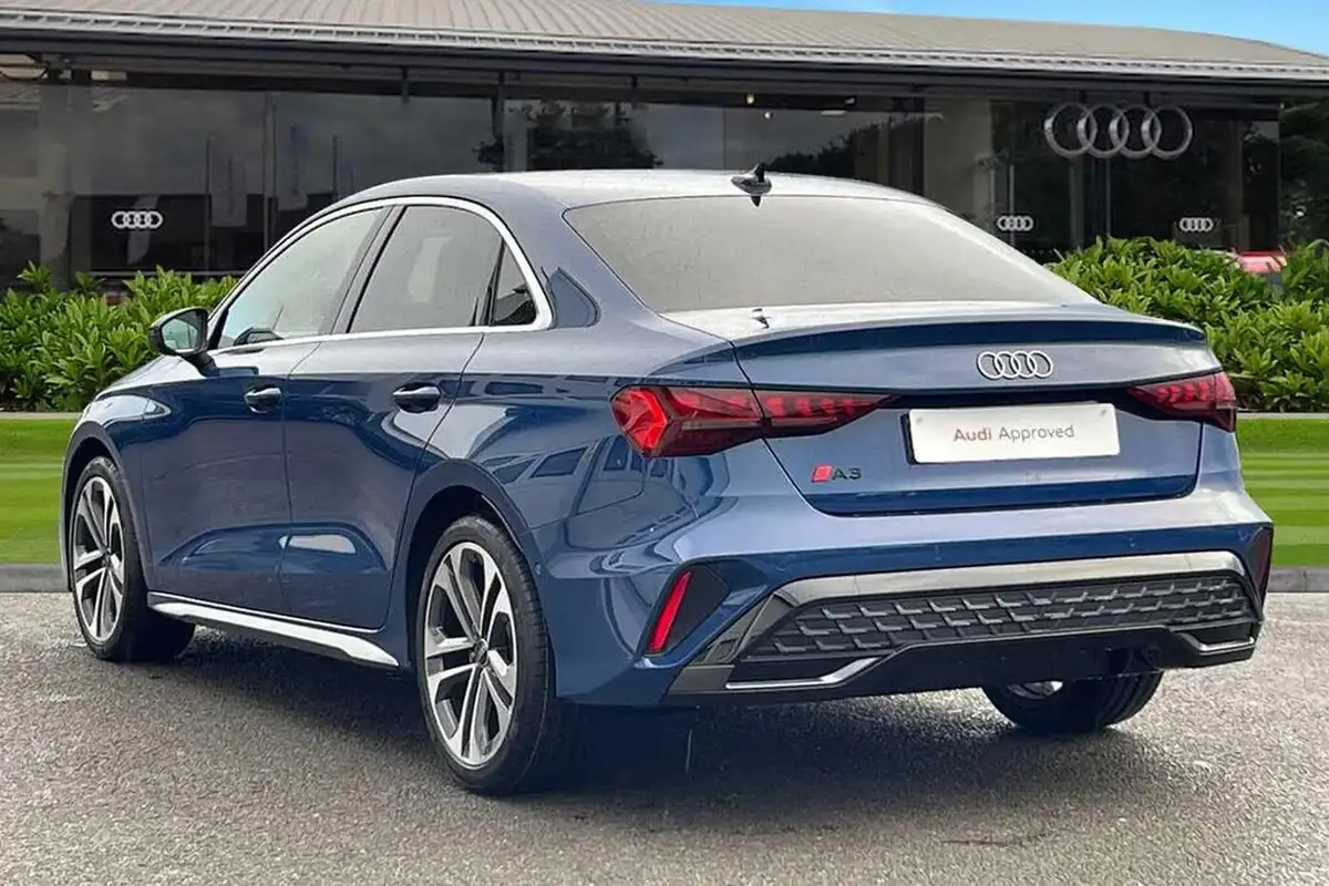 2025-audi-a3-15-35-tfsi-s-line-saloon-4d-big-2