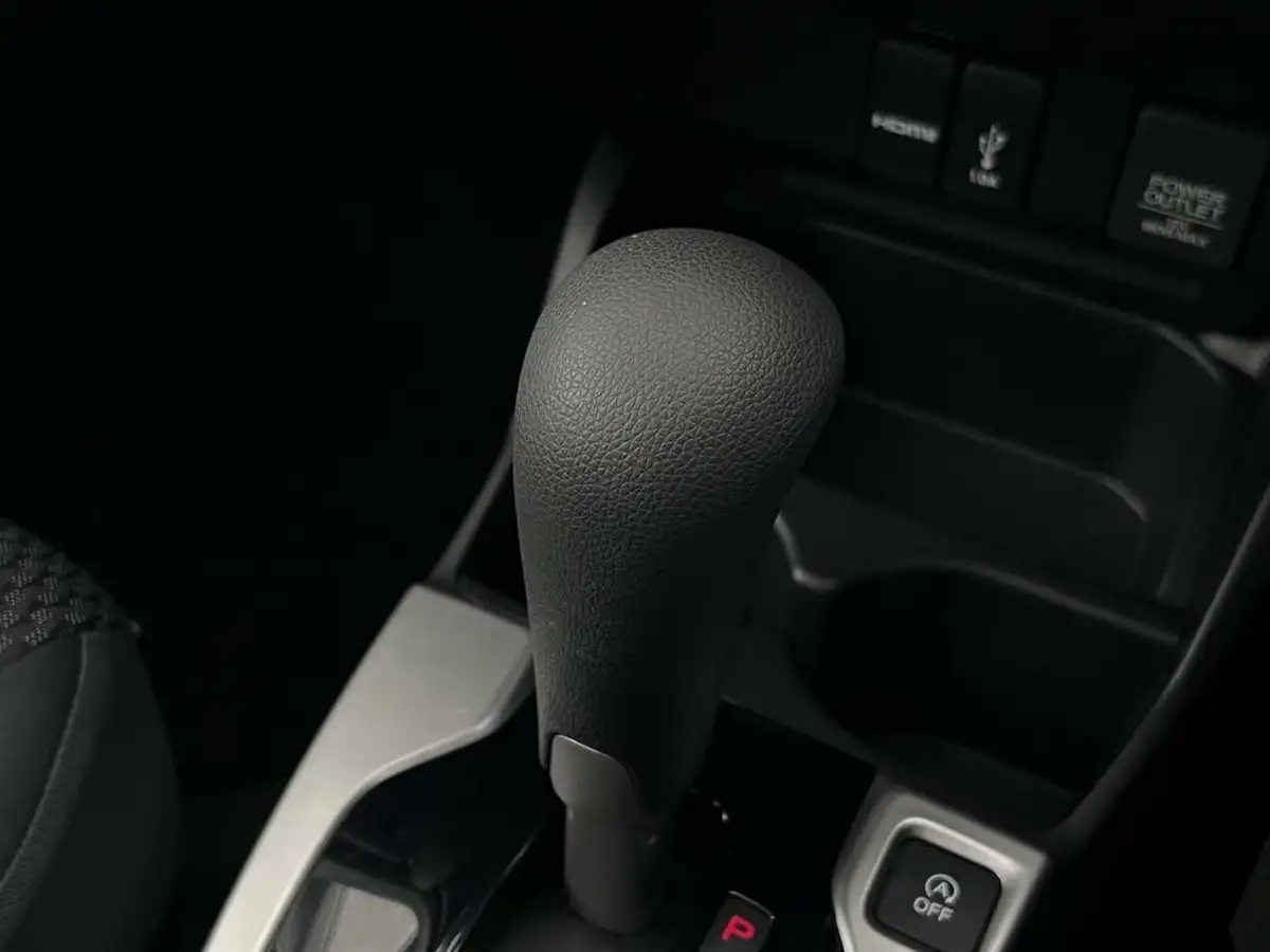 2019-honda-jazz-13-i-vtec-se-navi-cvt-big-23