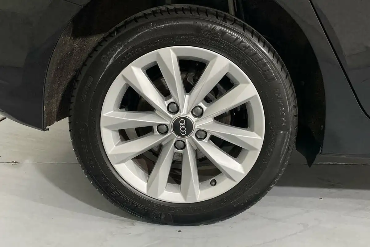 2021-audi-a3-20-30-tdi-technik-big-11