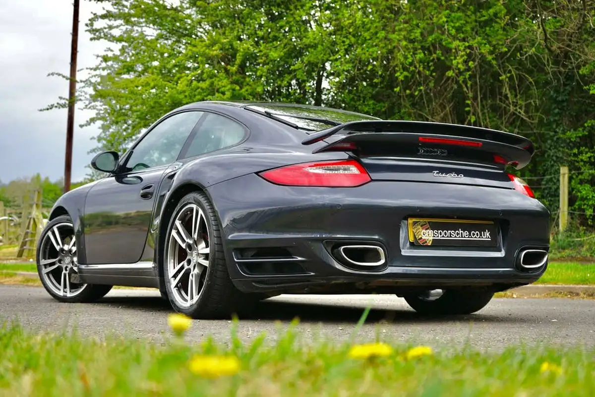 2010-porsche-911-38-turbo-coupe-pdk-big-16