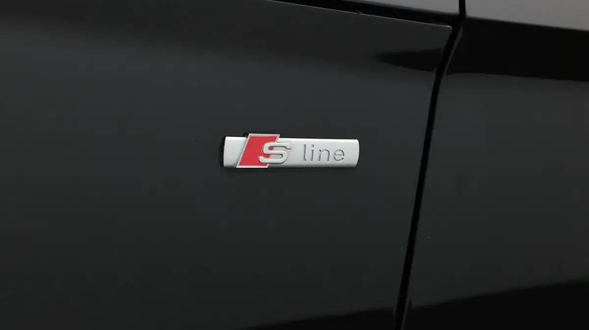 2020-audi-q5-20-50-tfsi-e-s-line-big-20