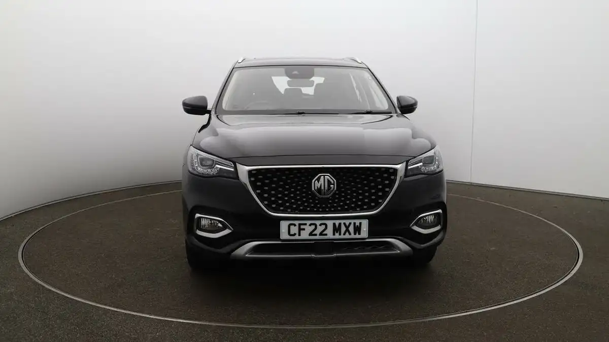 2022-mg-hs-15t-gdi-exclusive-162ps-big-32