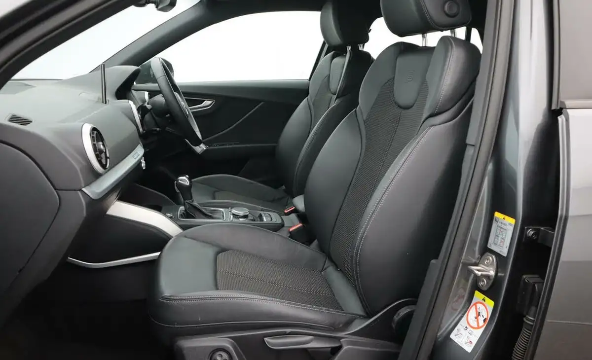 2023-audi-q2-15-35-tfsi-s-line-tronic-big-14