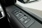 2024-land-rover-discovery-30-d300-dynamic-se-small-25