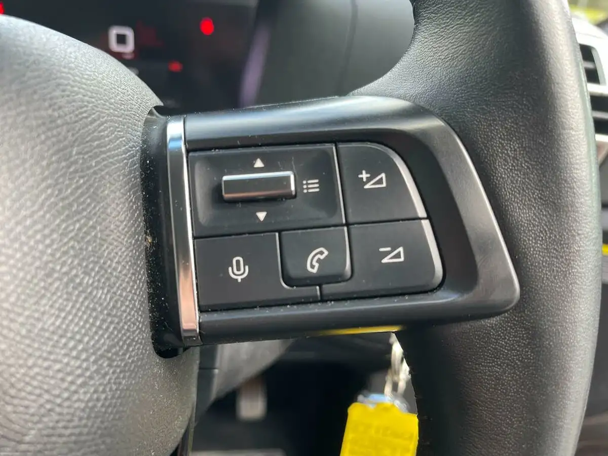 2021-citroen-c4-12-puretech-sense-plus-big-30