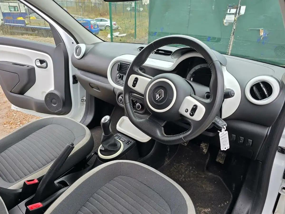 2016-renault-twingo-10-sce-dynamique-big-20