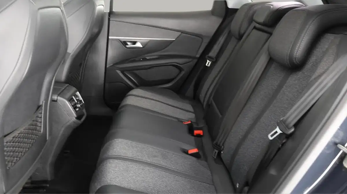 2020-peugeot-3008-suv-12-puretech-allure-big-16