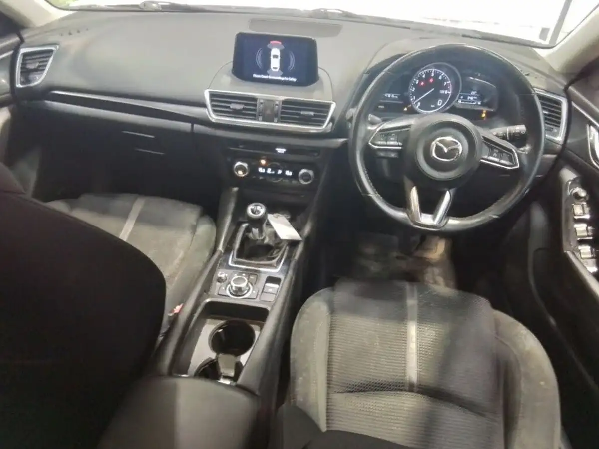 2018-mazda-mazda3-20-sport-nav-120ps-hatchback-5d-big-6