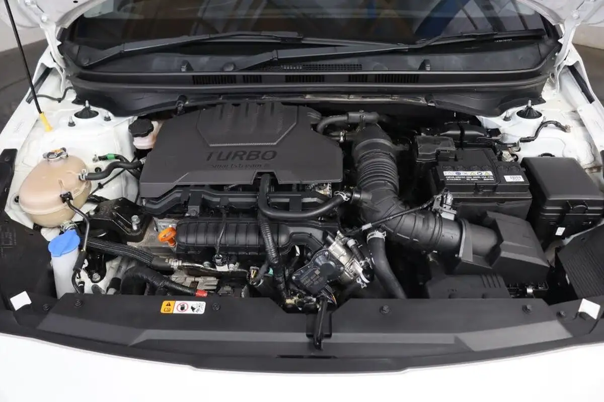 2021-hyundai-i20-10-t-gdi-se-connect-dct-big-15