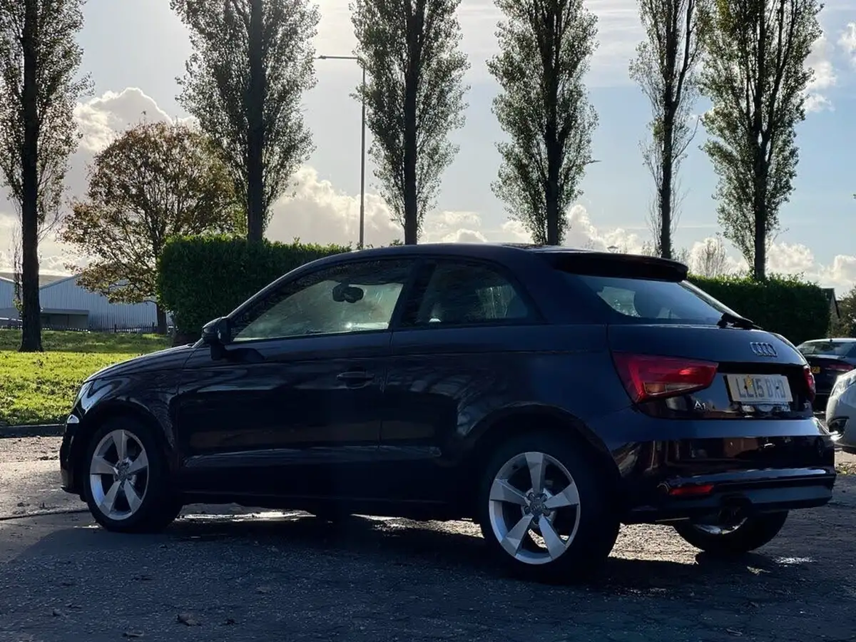2015-audi-a1-14-sport-125ps-ss-hatchback-3d-1395cc-big-3