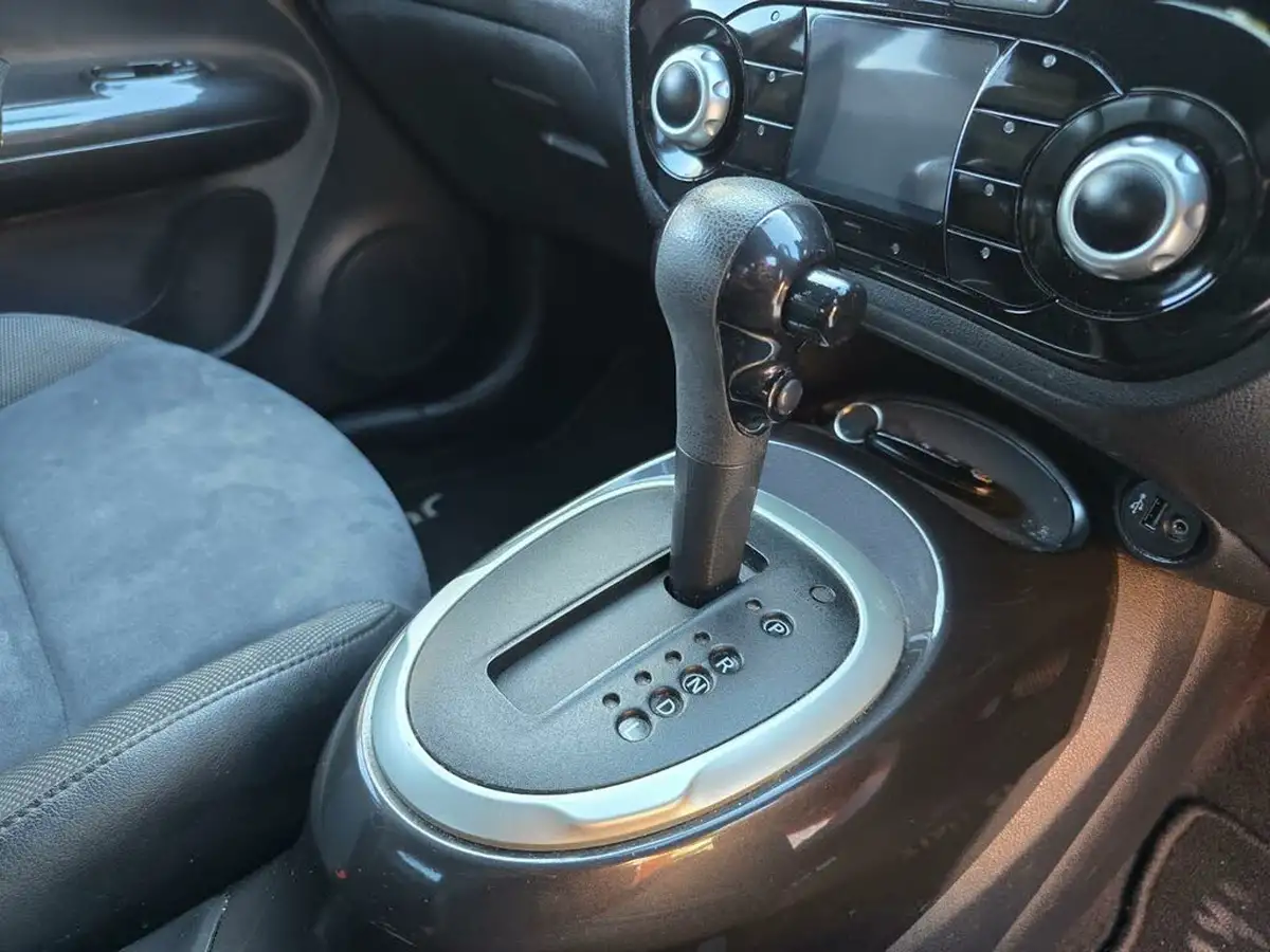 2016-nissan-juke-16-n-connecta-big-23
