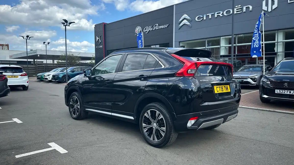 2019-mitsubishi-eclipse-cross-15-3-big-4
