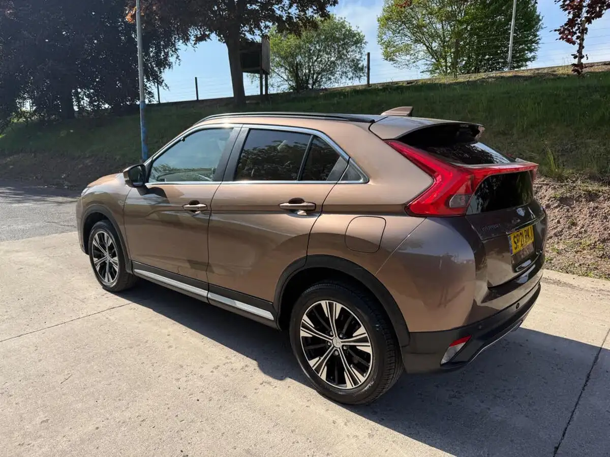 2021-mitsubishi-eclipse-cross-15-3-4wd-auto-big-3
