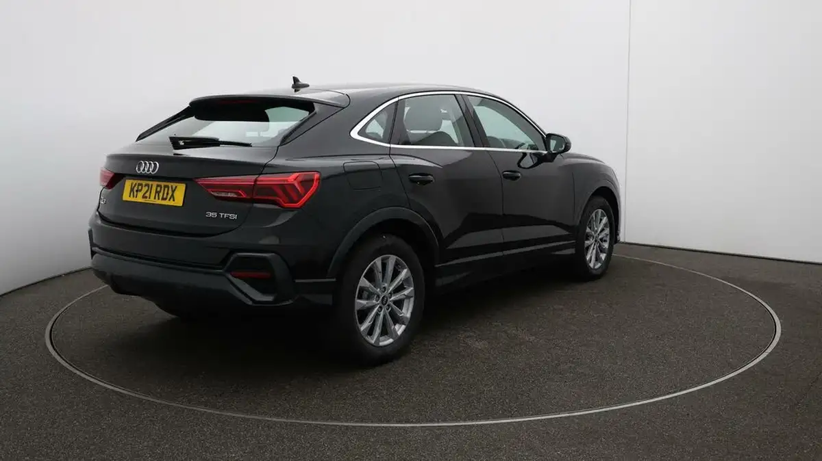 2021-audi-q3-15-35-tfsi-cod-sportback-s-tronic-big-44