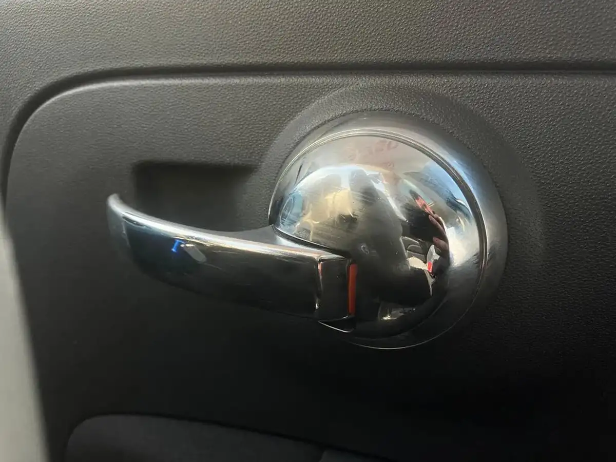 2017-fiat-500-12-lounge-big-40