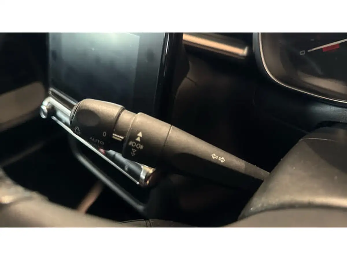 2019-citroen-c3-15bluehdi-flair-big-24