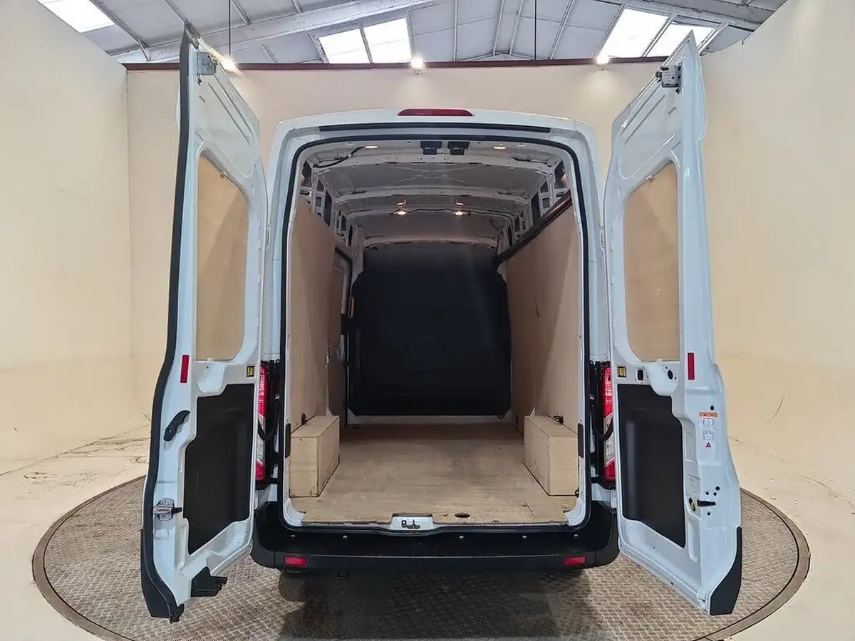 2024-ford-transit-big-22