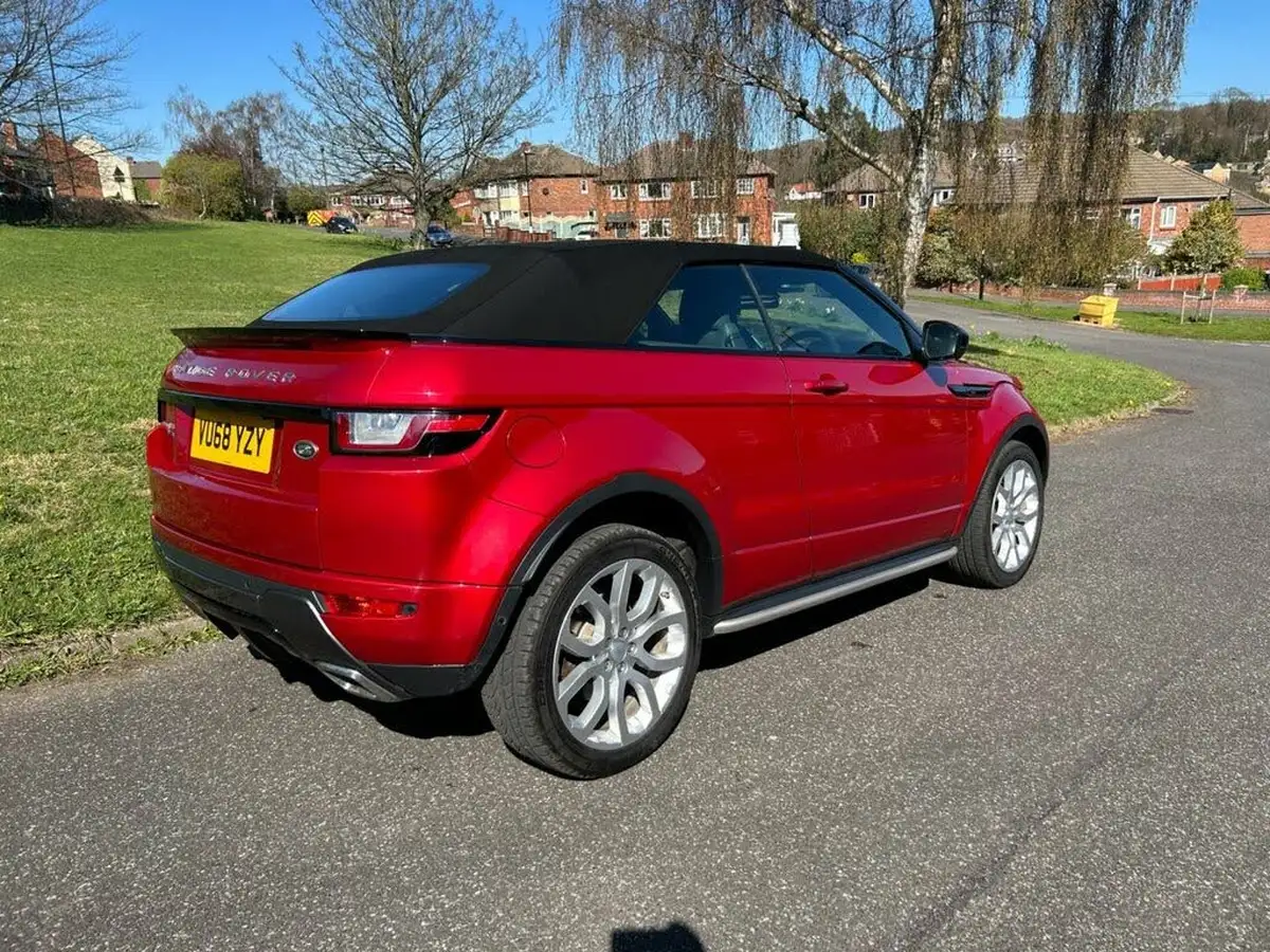 2018-land-rover-range-rover-evoque-20td4-hse-dynamic-lux-ss-convertible-2d-auto-big-6