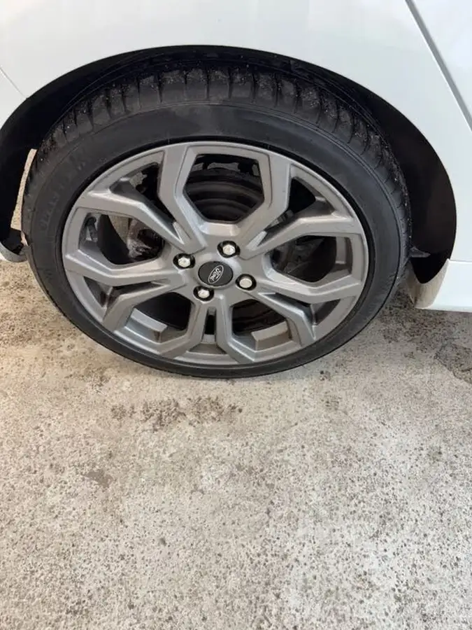 2019-ford-fiesta-10t-st-line-100ps-5d-big-29