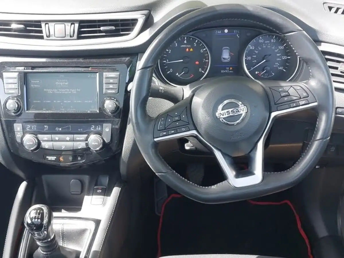 2019-nissan-qashqai-13-dig-t-n-connecta-140ps-big-6