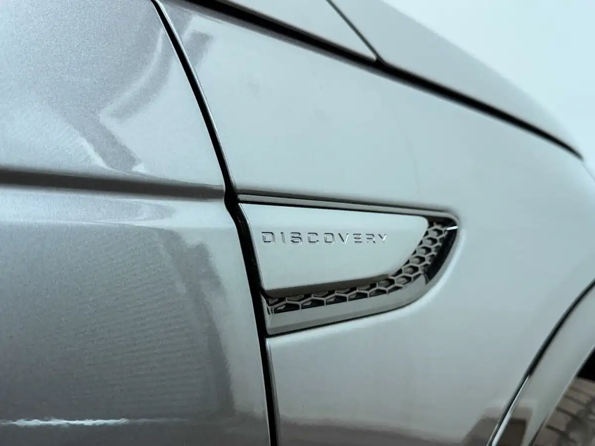 2024-land-rover-discovery-sport-15-p300e-dynamic-se-big-22