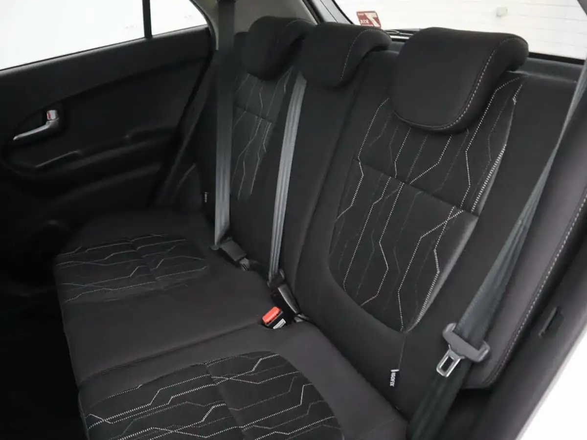 2016-kia-picanto-10-se-big-14