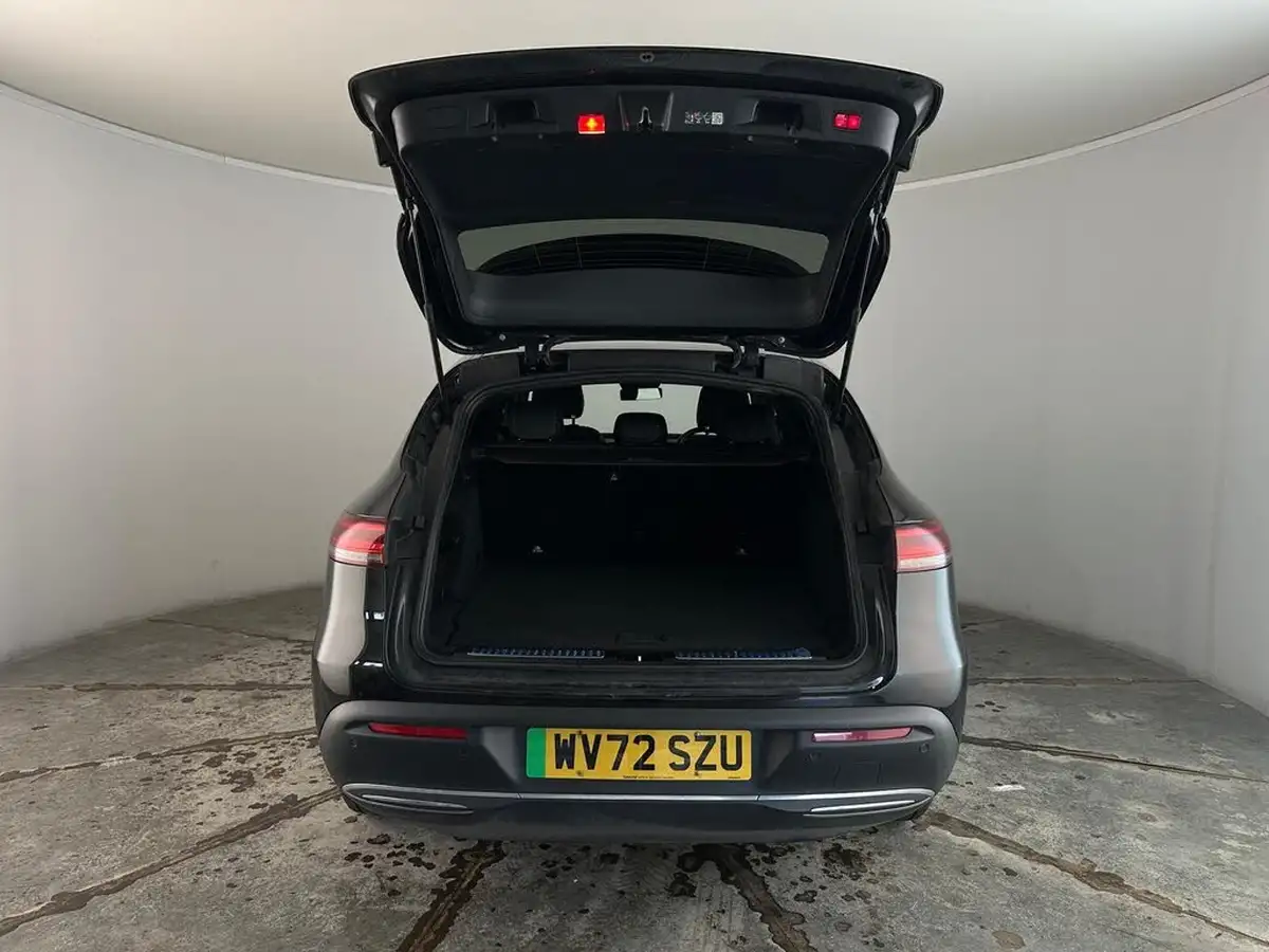 2022-mercedes-benz-eqc-e-eqc-400-sport-big-46