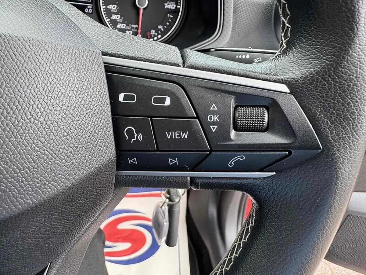 2022-seat-arona-10-tsi-evo-se-technology-big-30