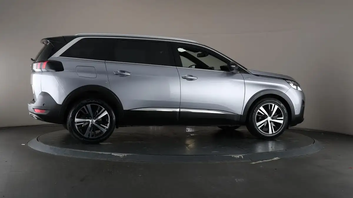2020-peugeot-5008-suv-15-bluehdi-gt-line-big-59