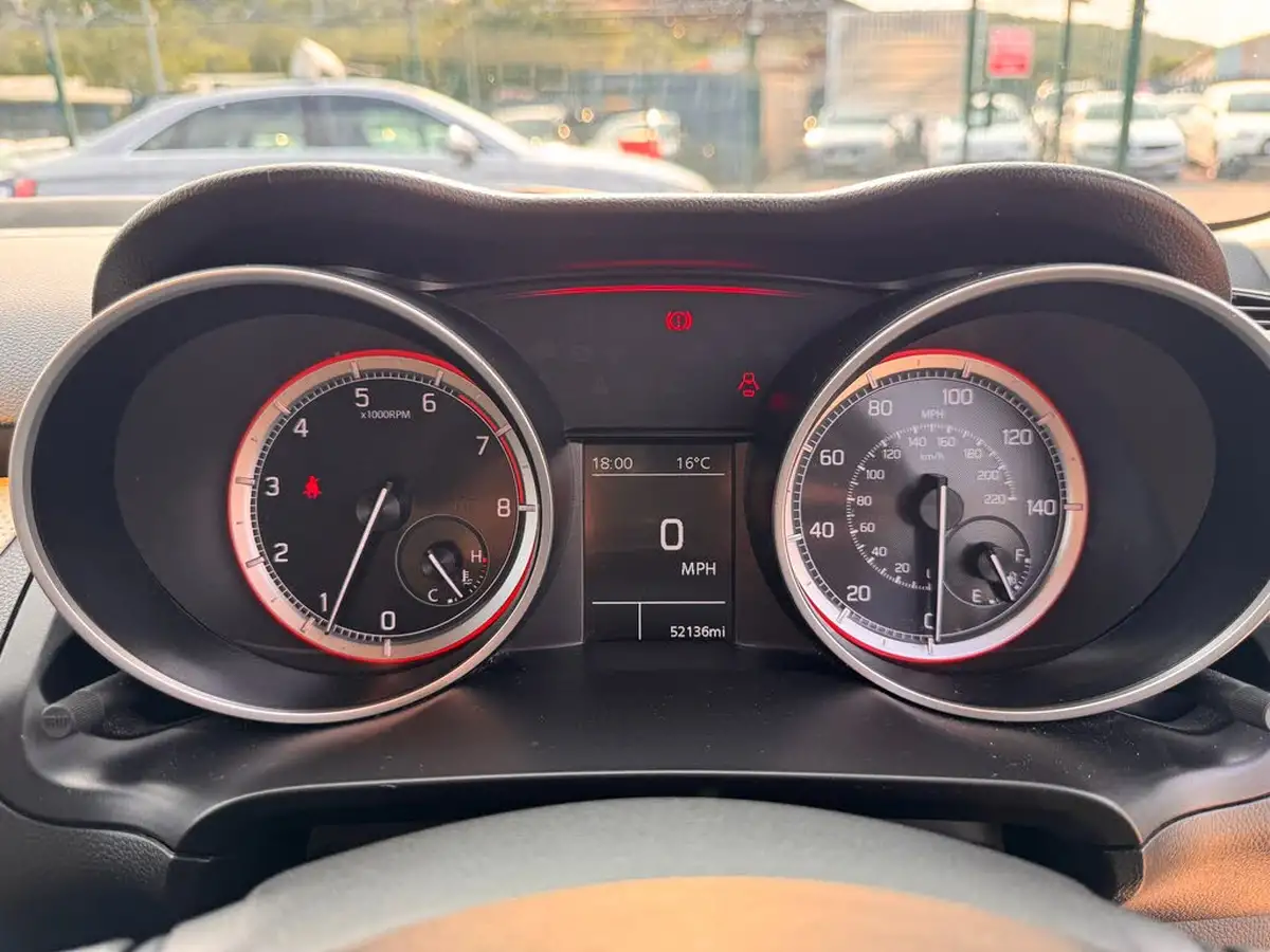 2022-suzuki-swift-12-dualjet-sz-l-big-27