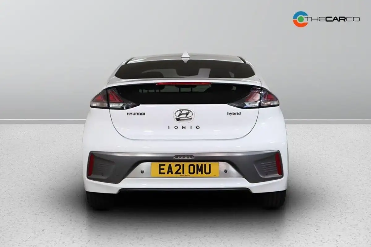 2021-hyundai-ioniq-16-gdi-premium-se-hybrid-big-5