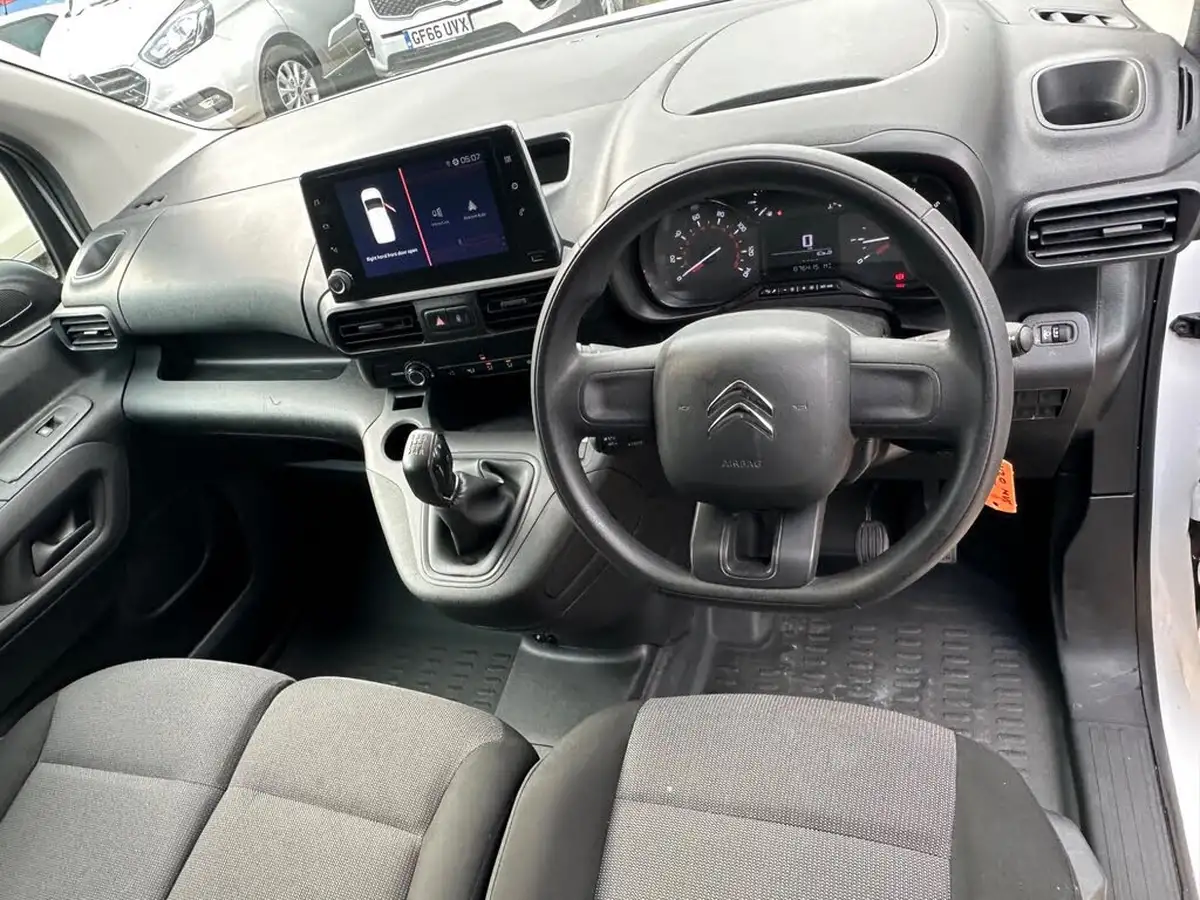 2020-citroen-berlingo-15bluehdi-650-enterprise-ss-big-10