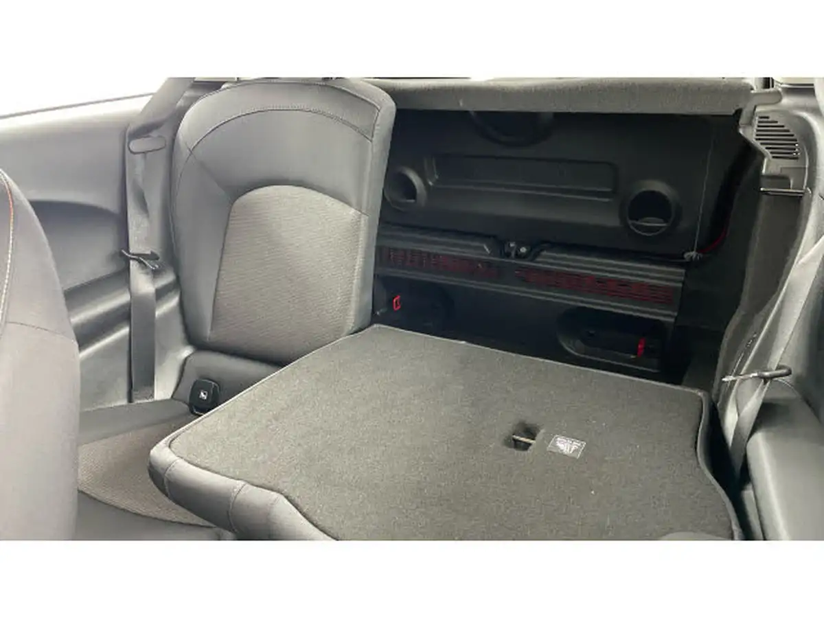 2022-mini-cooper-15-cooper-classic-hatchback-3d-big-34