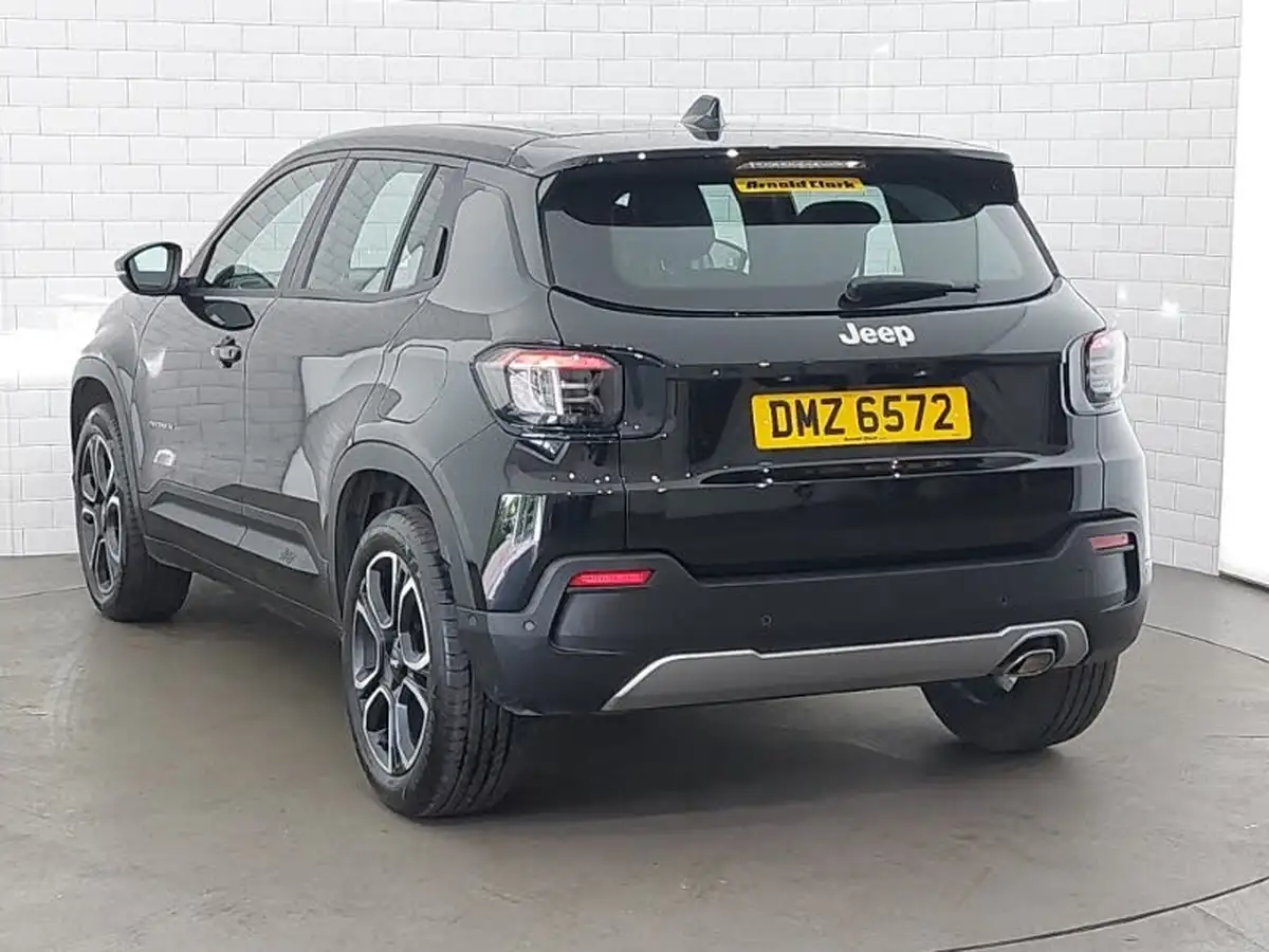2024-jeep-avenger-12-gse-altitude-big-1